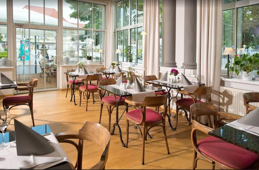 Hotel Kaiserin Augusta Weimar (Thuringia)